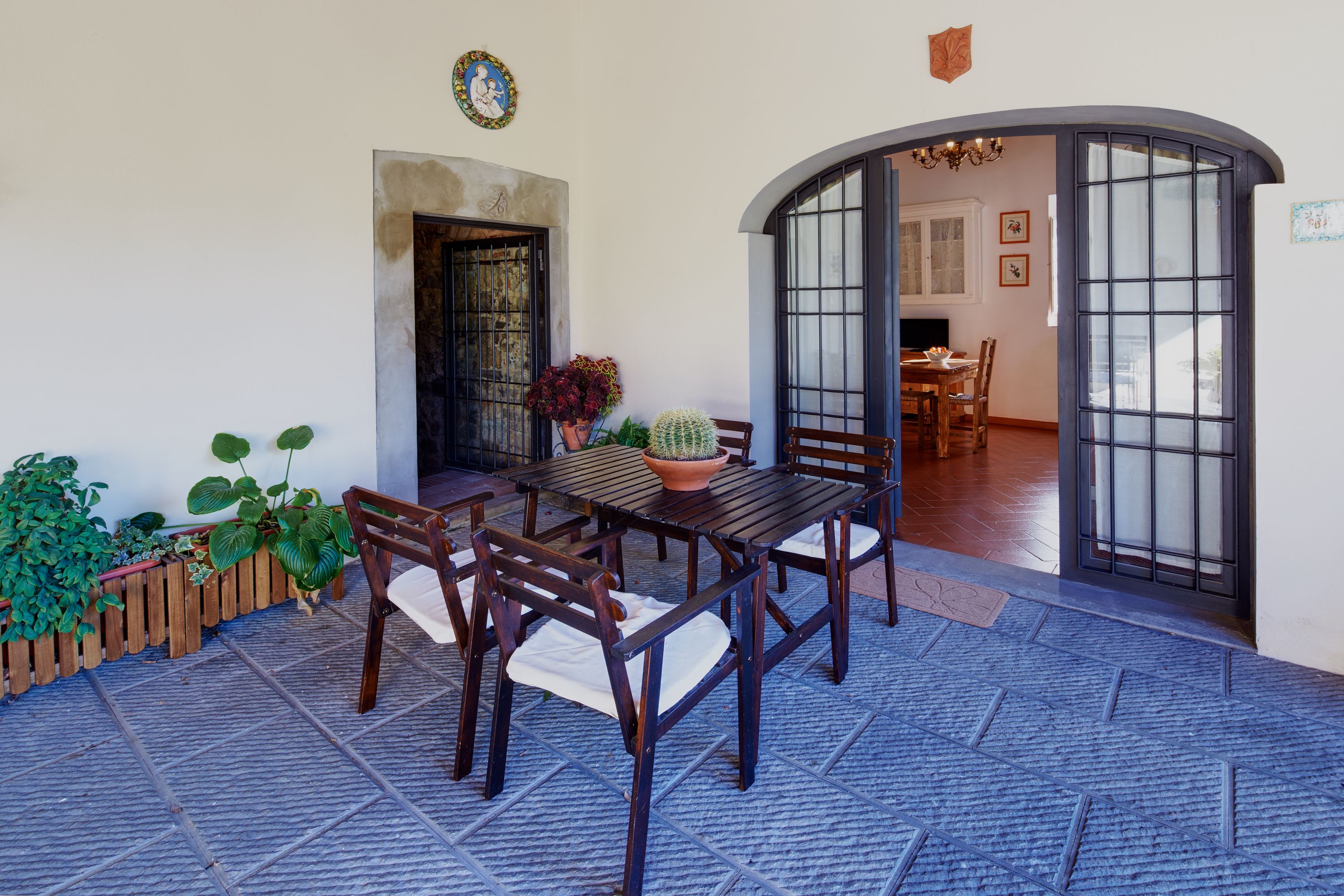 Apartment Mele